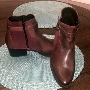 Catherine Malandrino Booties